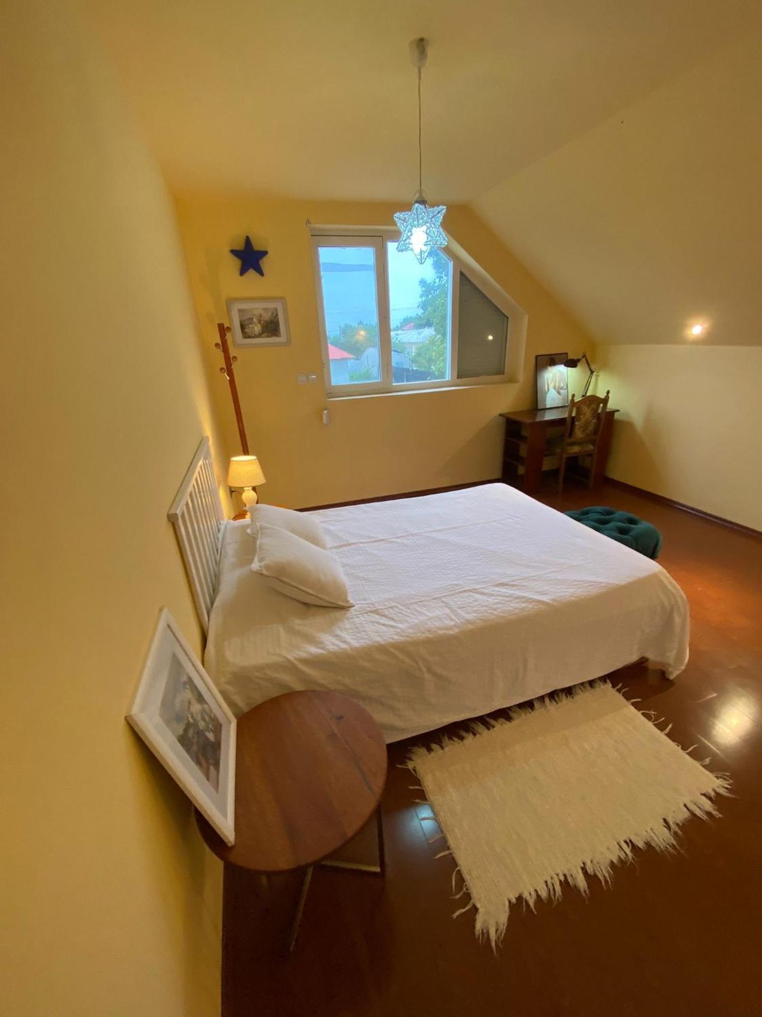 Cosy Bedroom For 2 With Balcony In A Family Villa Turnu Măgurele المظهر الخارجي الصورة