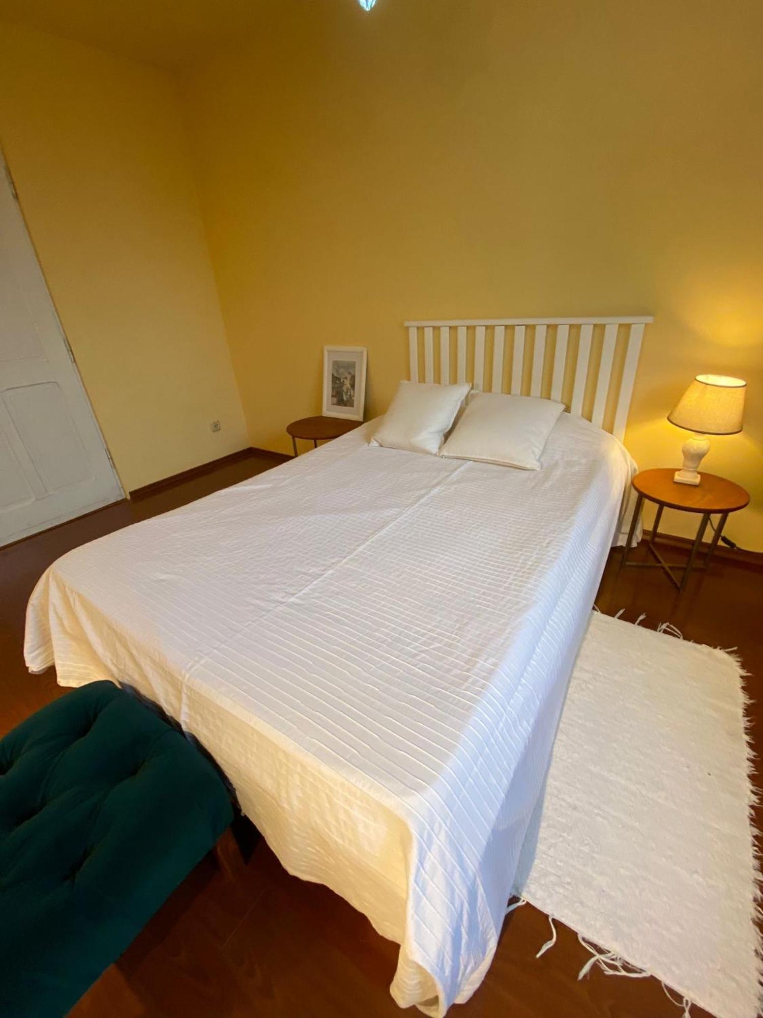 Cosy Bedroom For 2 With Balcony In A Family Villa Turnu Măgurele المظهر الخارجي الصورة